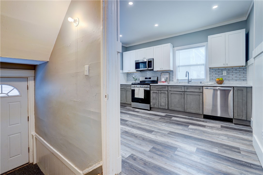 29-31 Suter Terrace Rochester, NY 14620 - Photo 11 of 24