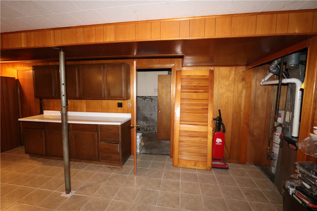 91 Pulsifer Drive Auburn, NY 13021 - Photo 23 of 27 Family Room