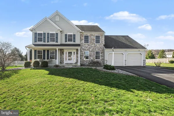 $525,000 | 772 Rishel Drive, York, PA 17406