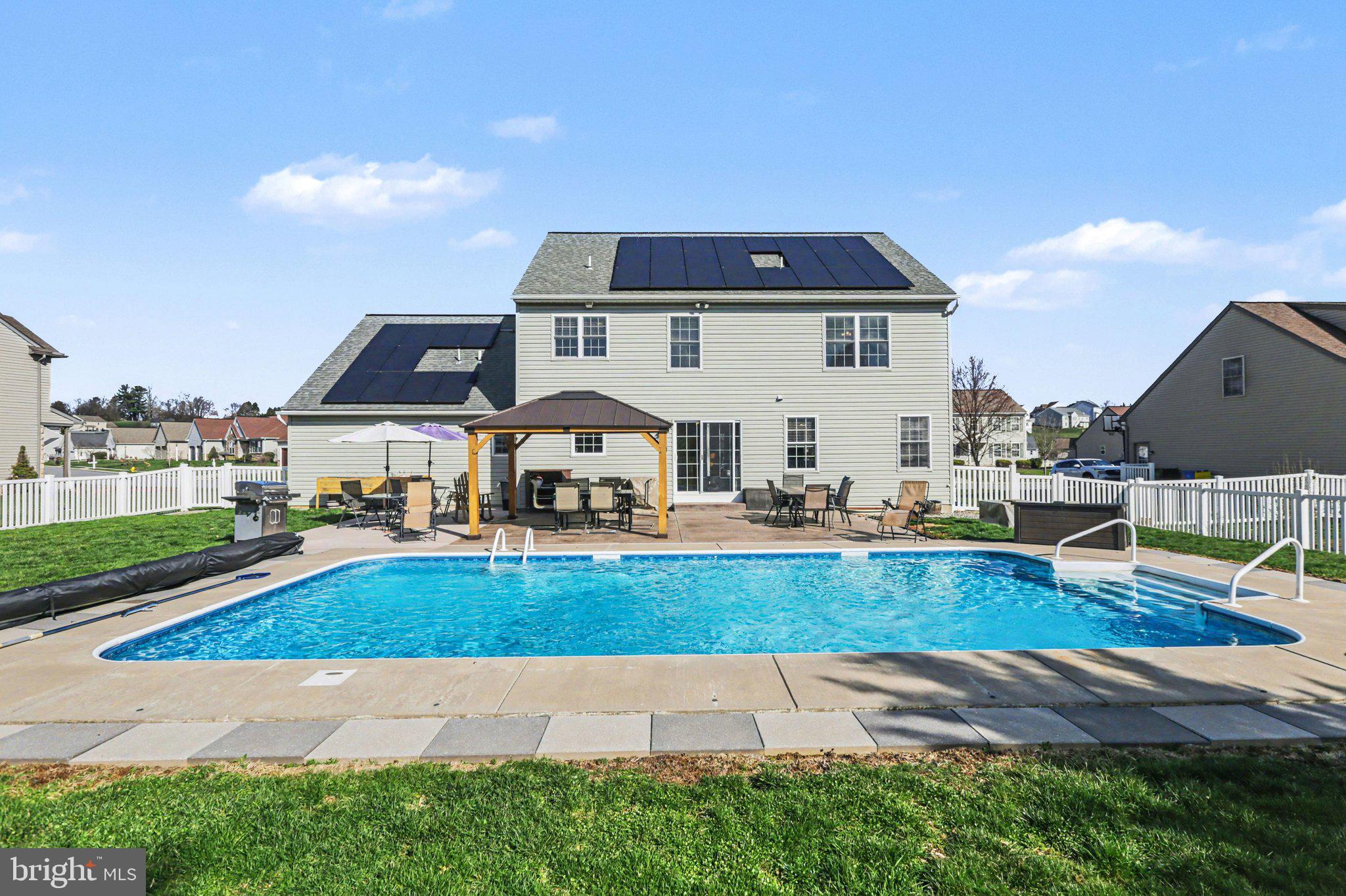 772 Rishel Drive York, PA 17406 - Photo 33 of 41 Saltwater pool