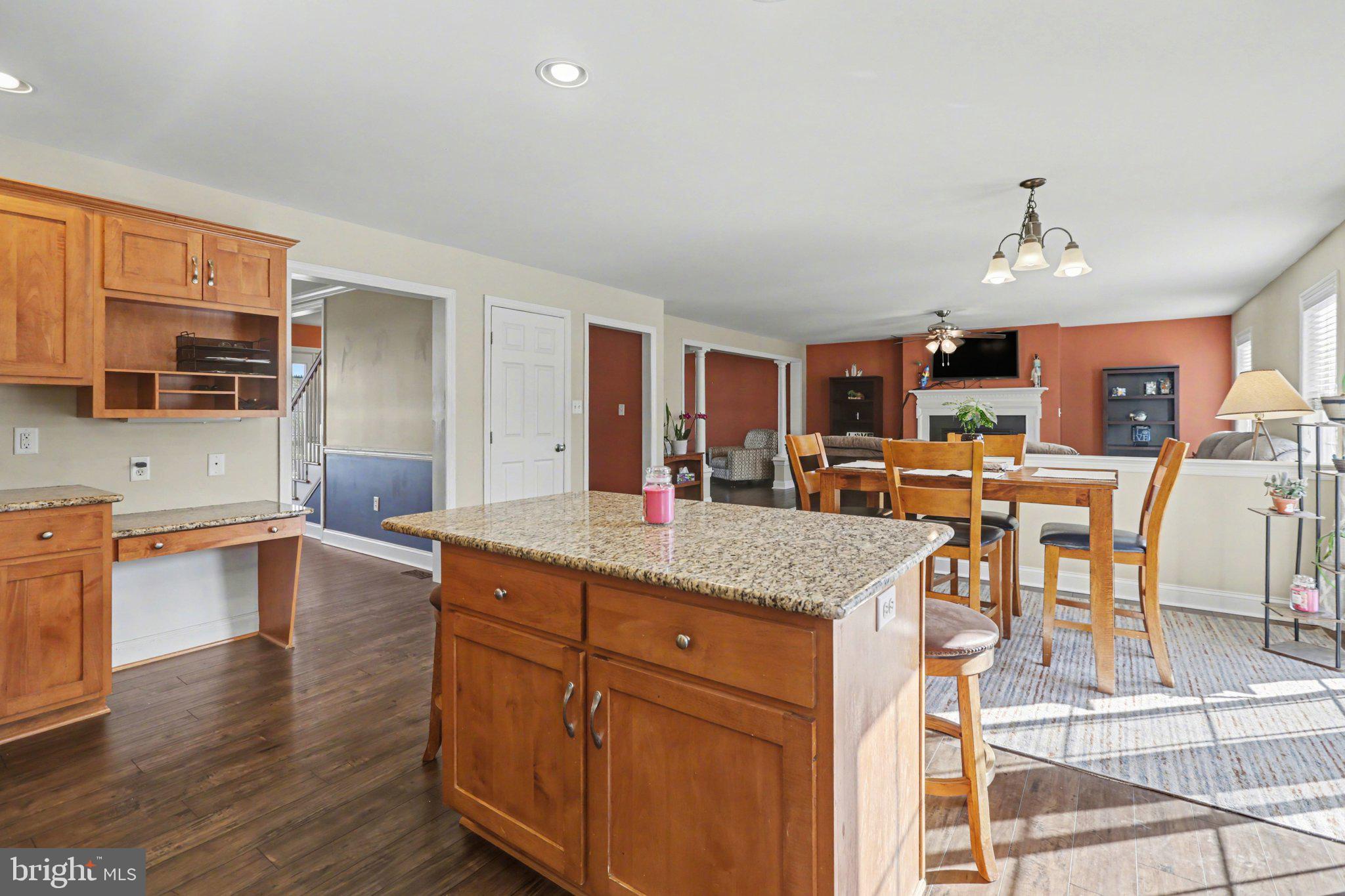 772 Rishel Drive York, PA 17406 - Photo 6 of 41