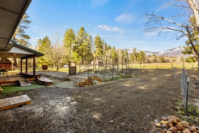 $849,000 | 3488 Ward Road, Cambridge, ID 83610
