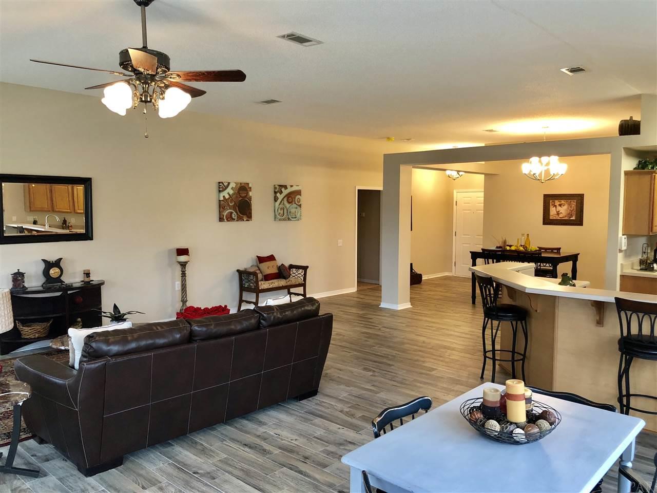 1040 Brownfield Road Pensacola, FL 32526 - Photo 5 of 17