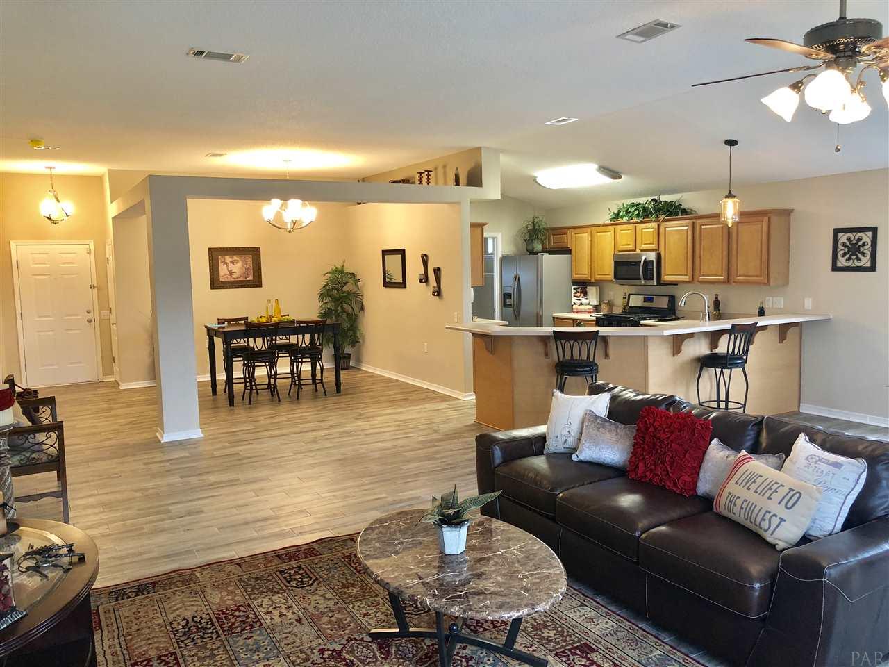 1040 Brownfield Road Pensacola, FL 32526 - Photo 6 of 17
