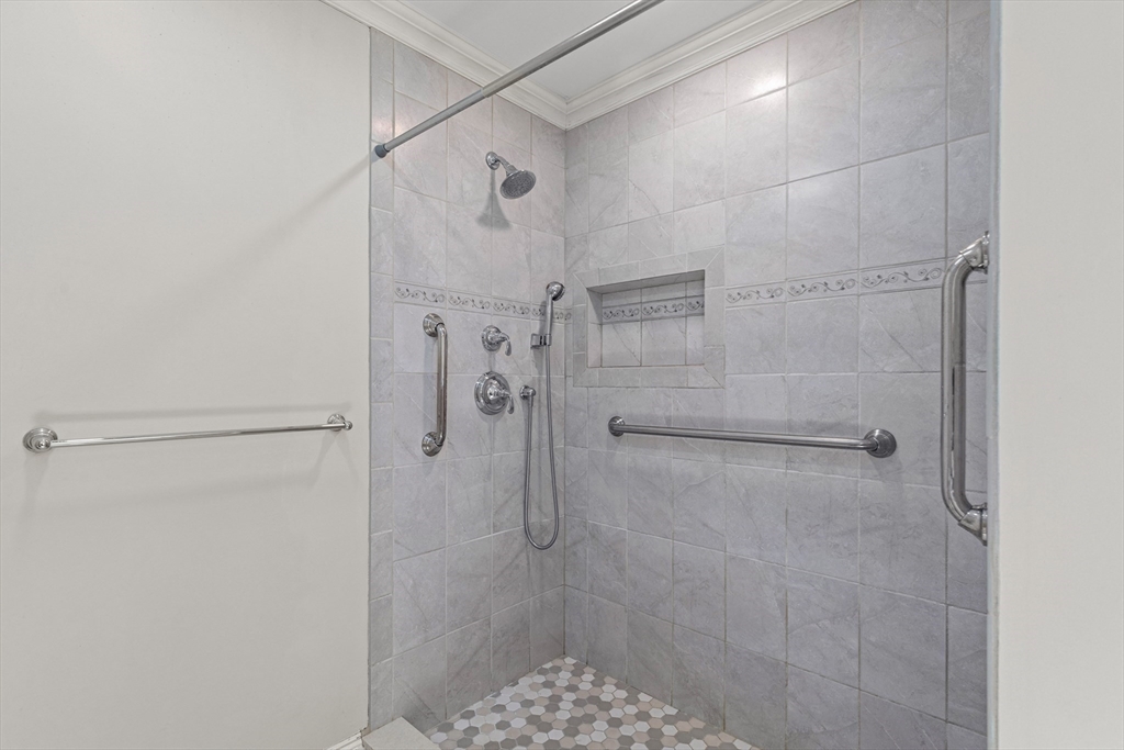 78 Forest Ridge Road, Unit 200 Concord, MA 01742 - Photo 24 of 32 Gallery Image 24