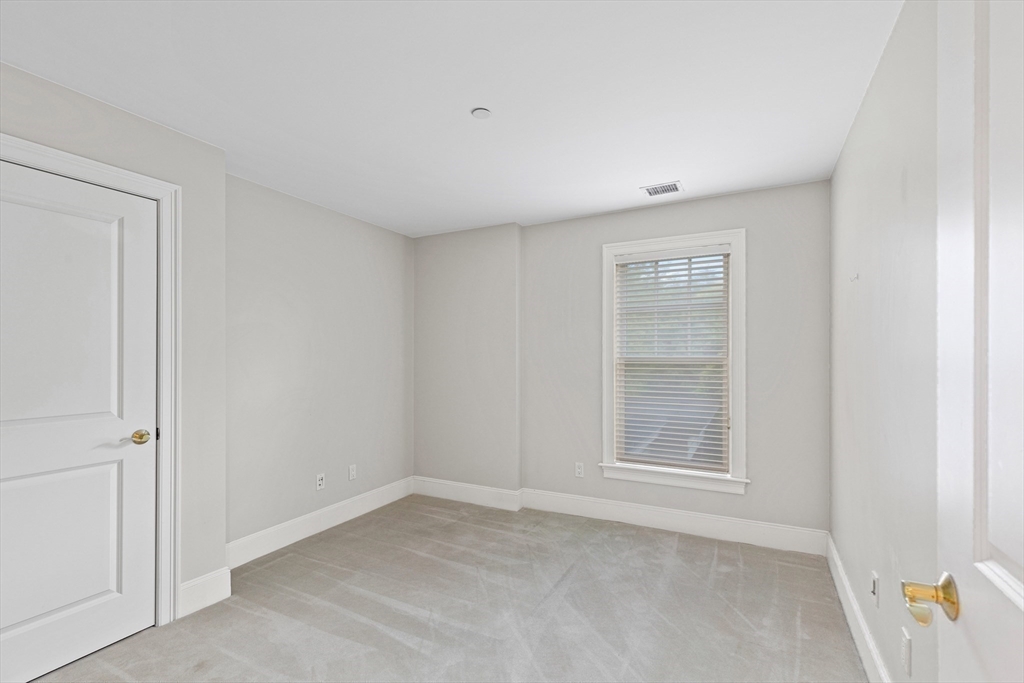 78 Forest Ridge Road, Unit 200 Concord, MA 01742 - Photo 28 of 32 Gallery Image 28