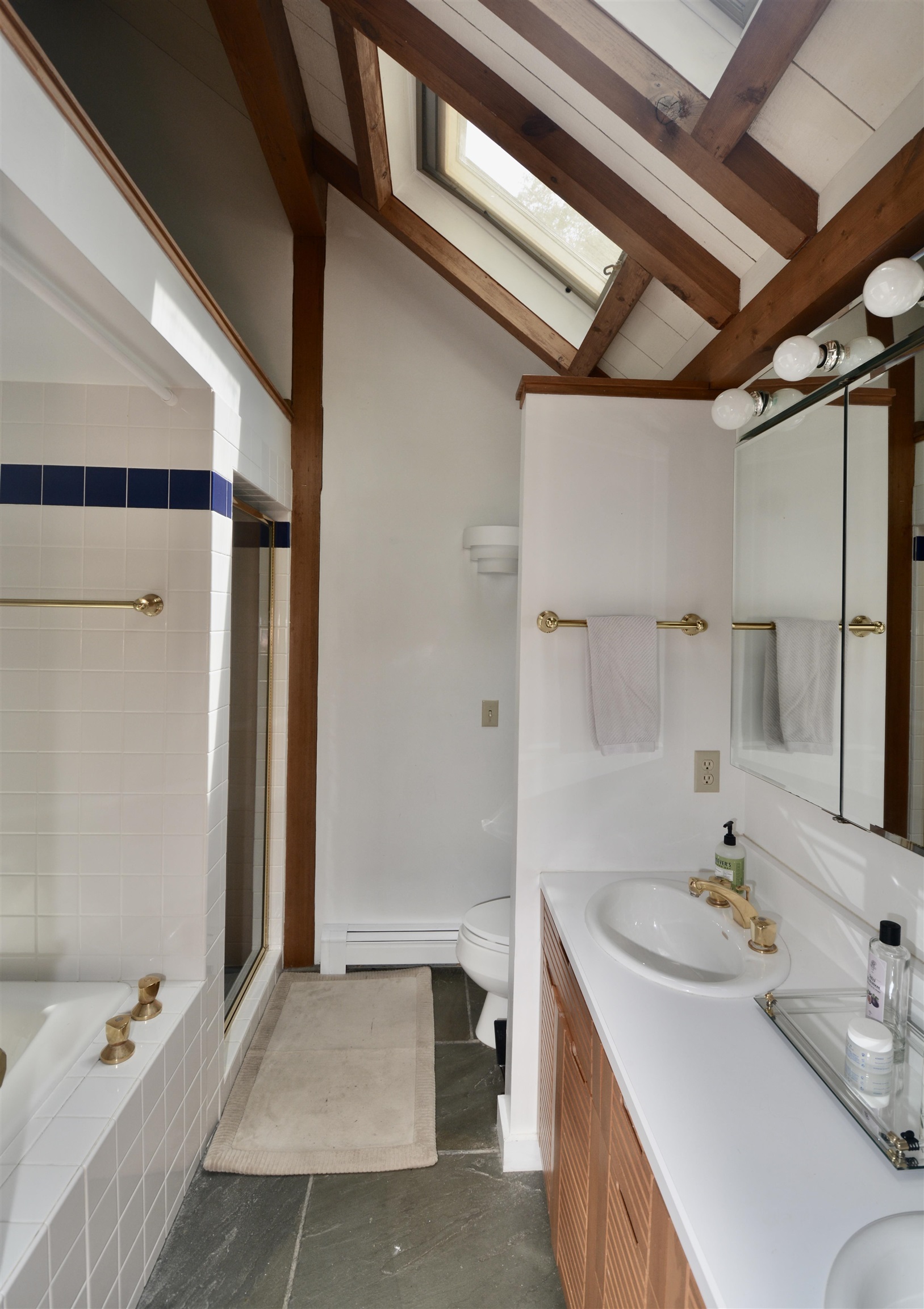 27 Hummingbird Hill Grantham, NH 03753 - Photo 23 of 35