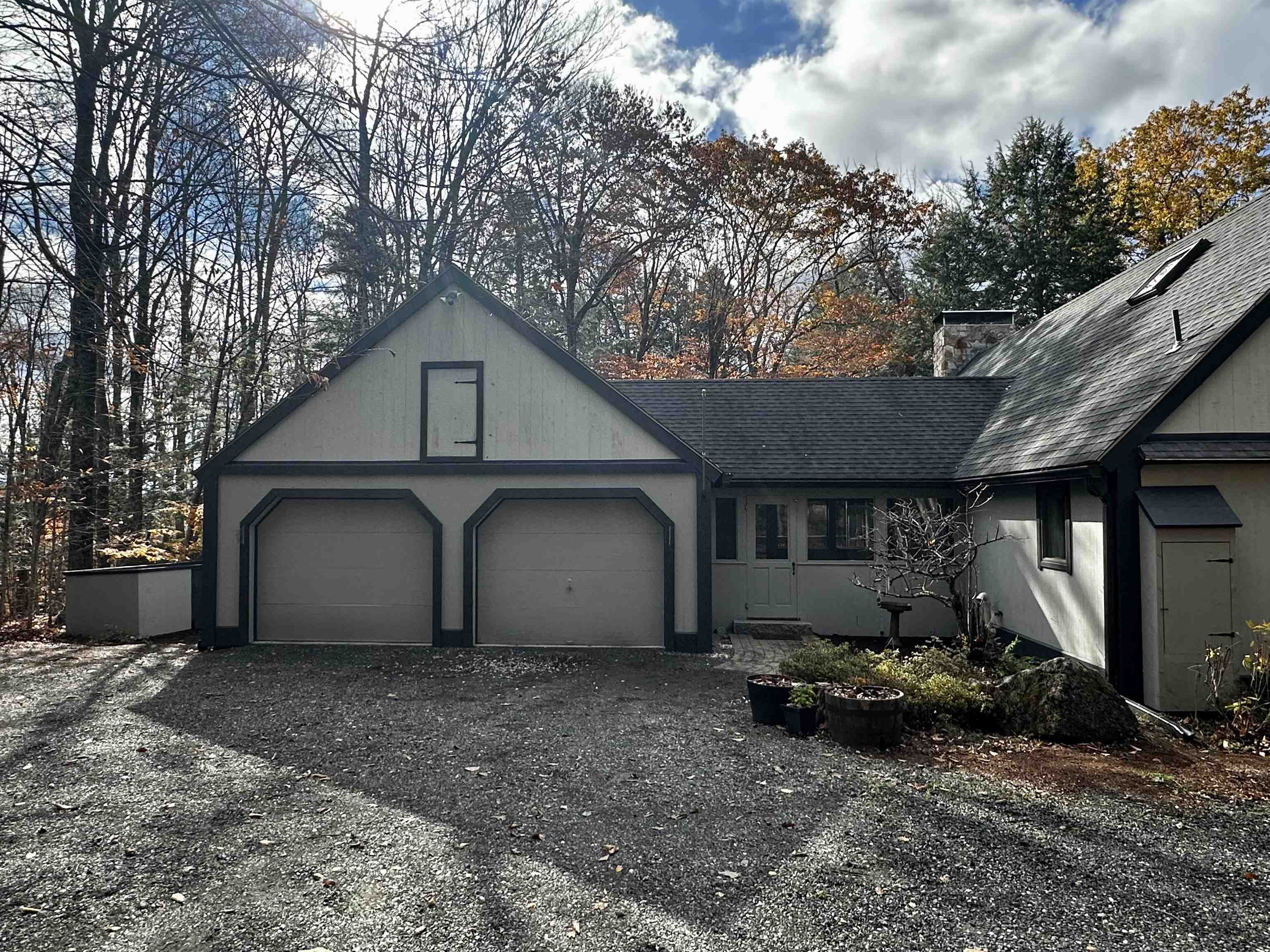 27 Hummingbird Hill Grantham, NH 03753 - Photo 3 of 35