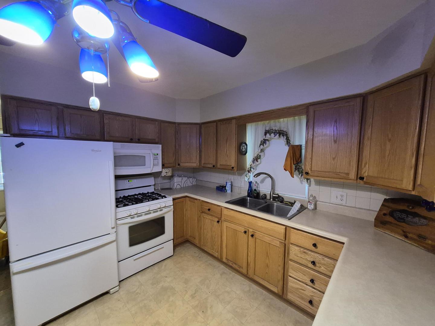 203 South Yates Street Alpha, IL 61413 - Photo 9 of 19