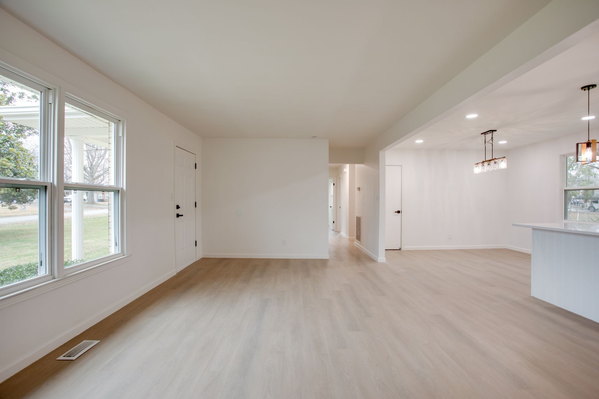 223 Hampton Road Columbia, TN 38401 - Photo 7 of 38