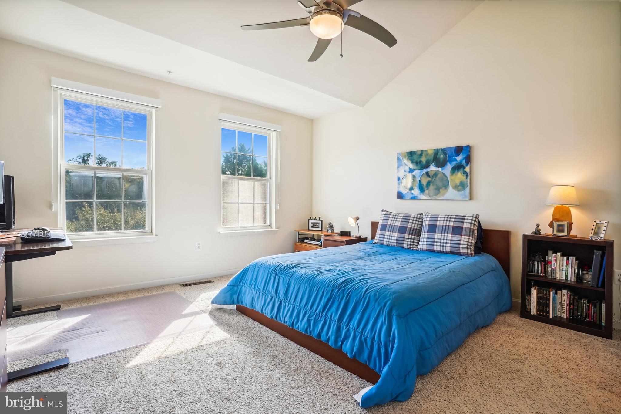 11882 Breton Court, Unit 10B Reston, VA 20191 - Photo 27 of 46 Owner's Suite