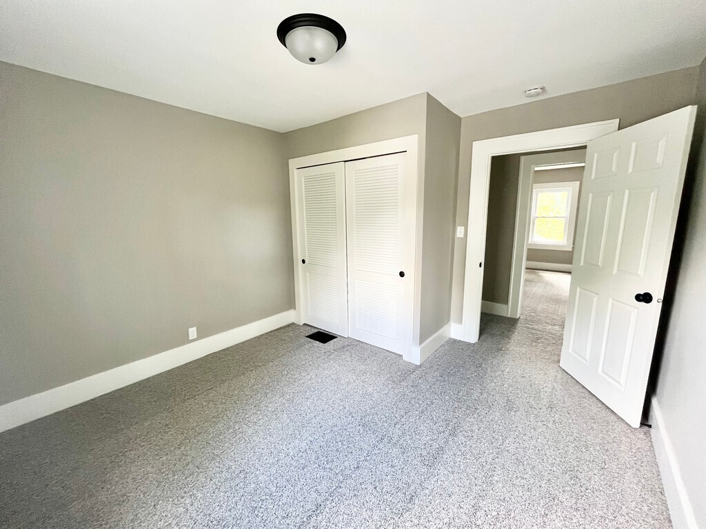1516 Riley Road New Castle, IN 47362 - Photo 21 of 34 Gallery Image 21