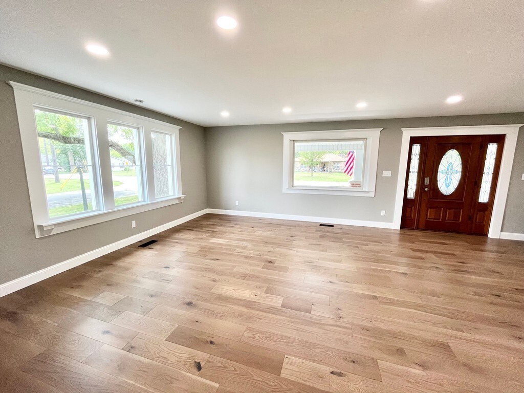 1516 Riley Road New Castle, IN 47362 - Photo 8 of 34 Gallery Image 8