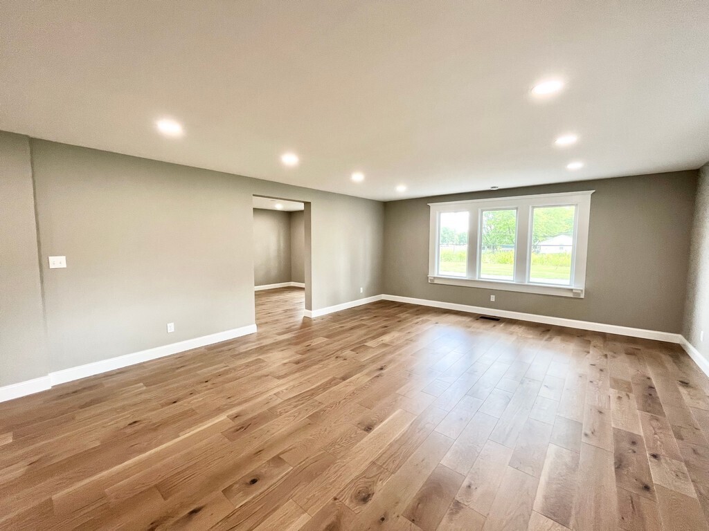 1516 Riley Road New Castle, IN 47362 - Photo 9 of 34 Gallery Image 9