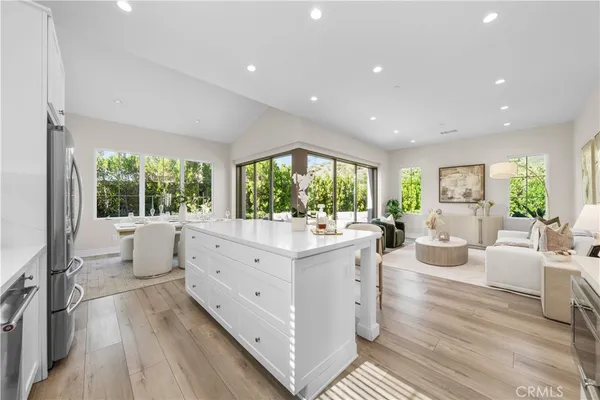 $2,600,000 | 162 Winnett, Irvine, CA 92602