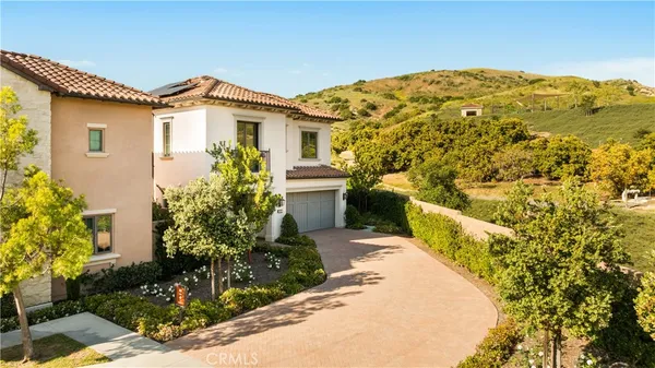 $2,600,000 | 162 Winnett, Irvine, CA 92602