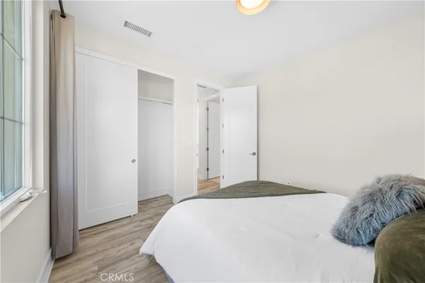 $2,600,000 | 162 Winnett, Irvine, CA 92602