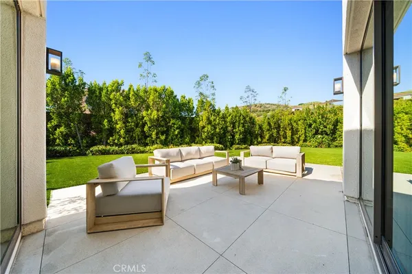 $2,600,000 | 162 Winnett, Irvine, CA 92602