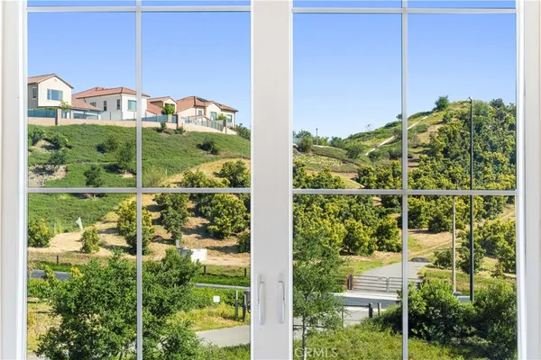 $2,600,000 | 162 Winnett, Irvine, CA 92602