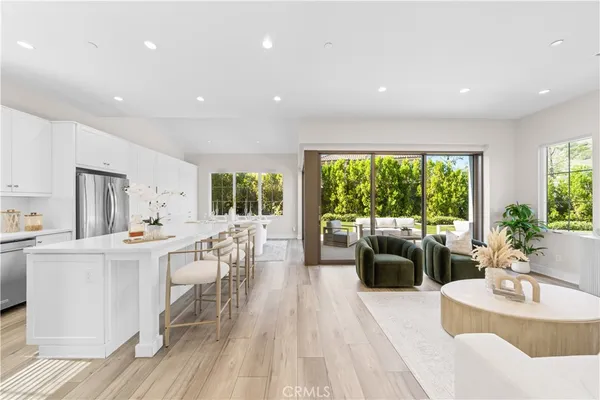 $2,600,000 | 162 Winnett, Irvine, CA 92602