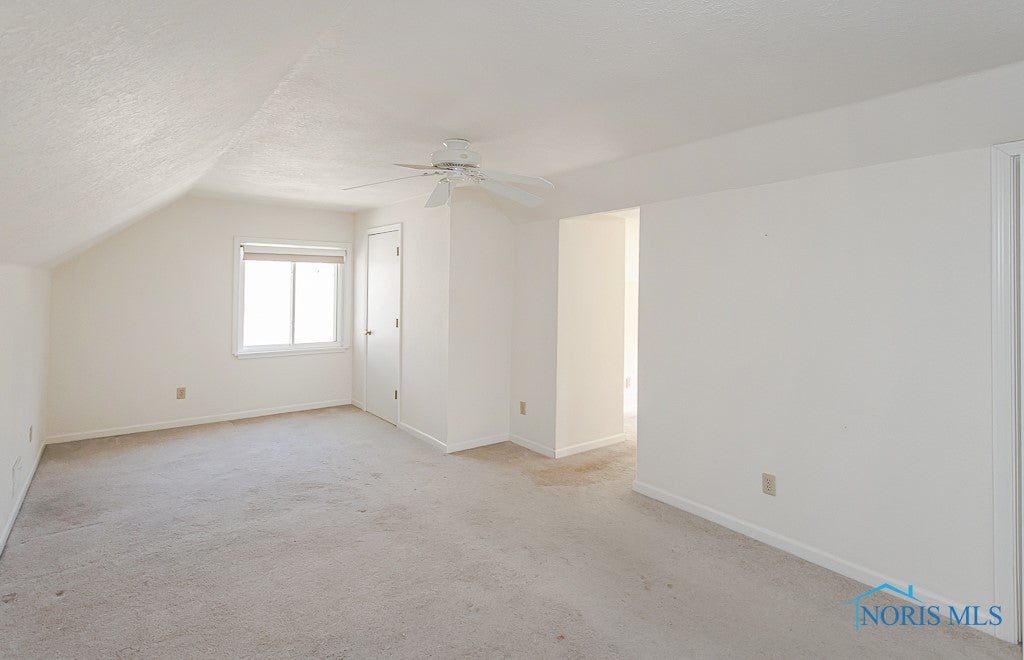 4101 Elmhurst Road Toledo, OH 43613 - Photo 28 of 42 Upstairs Bedroom