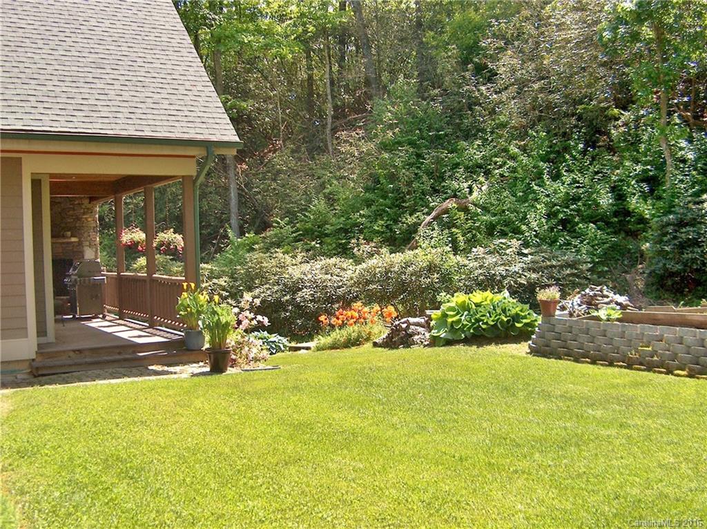127 Ladderback Ridge Waynesville, NC 28785 - Photo 20 of 24 Gallery Image 20