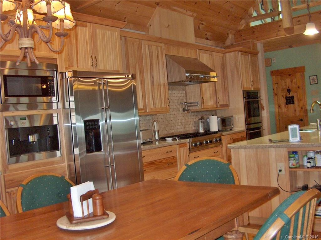 127 Ladderback Ridge Waynesville, NC 28785 - Photo 7 of 24 Gallery Image 7