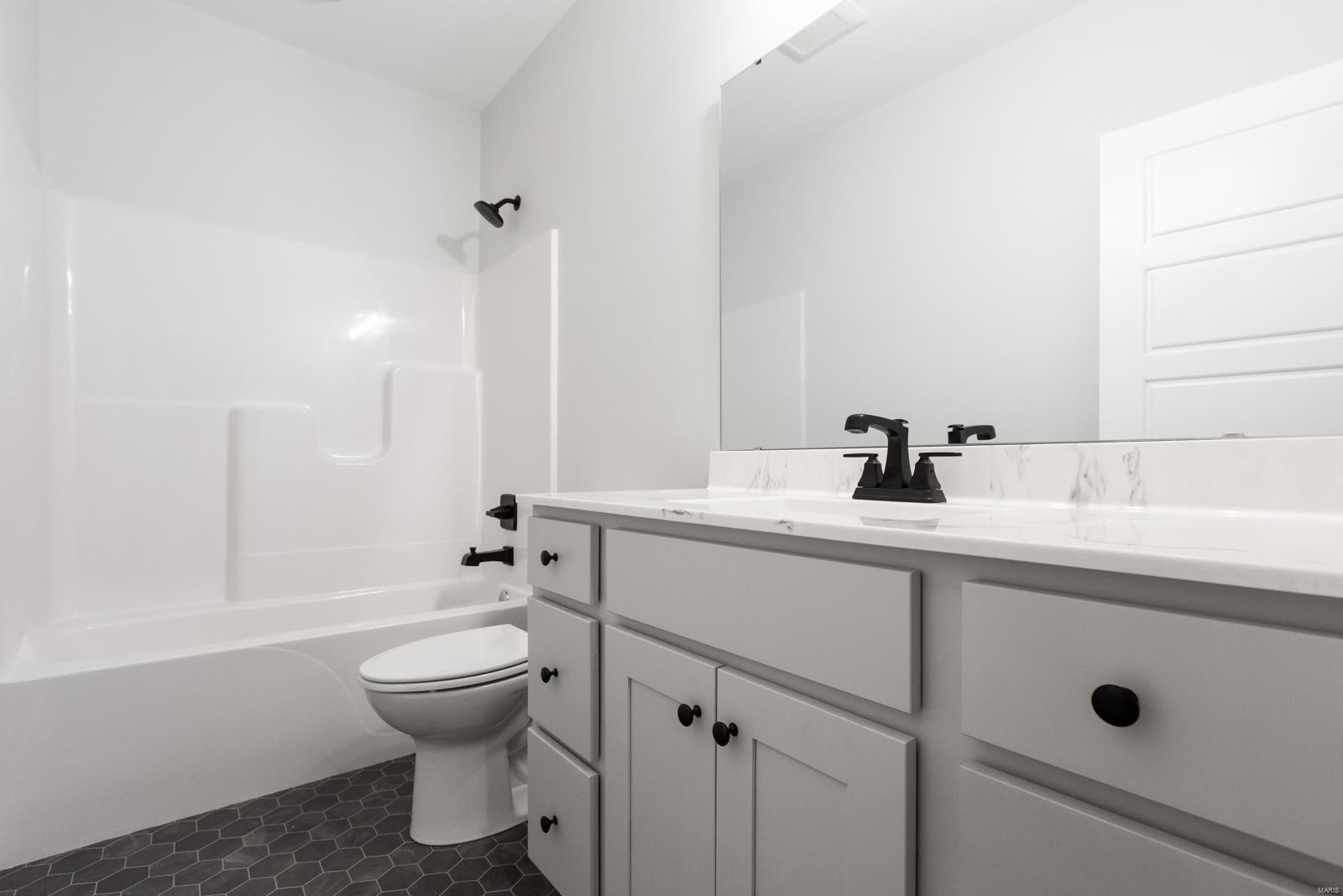 3700 Golfview Circle Shiloh, IL 62221 - Photo 20 of 20 Gallery Image 20