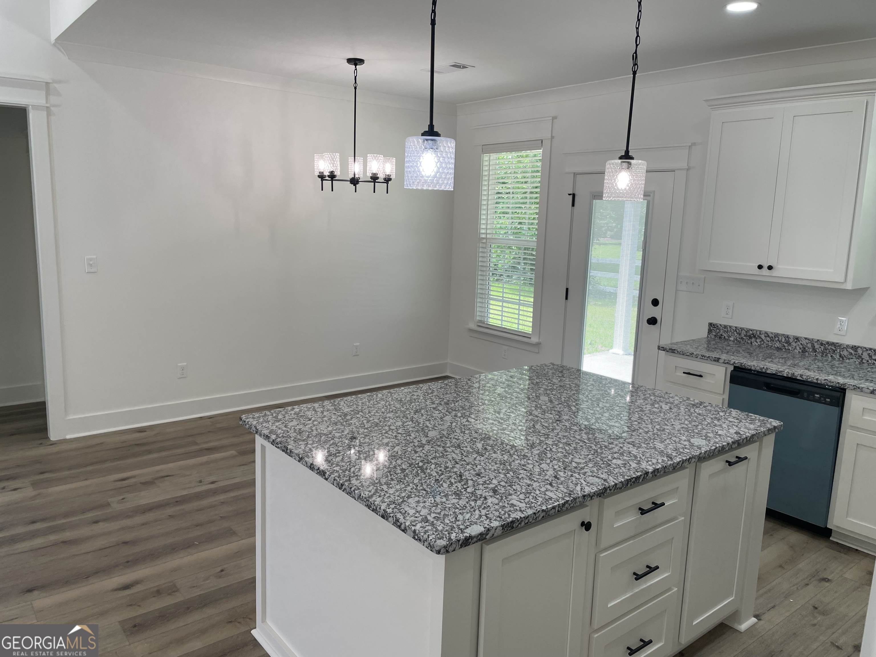 116 Pecan Street Cochran, GA 31014 - Photo 4 of 17