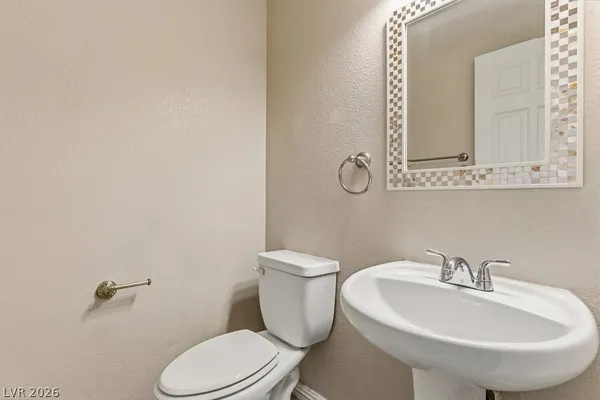 $2,900 | 8216 Rusty Sandstone Court, Las Vegas, NV 89131