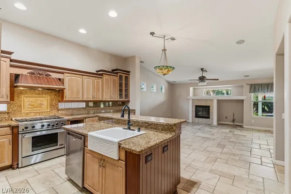 $2,900 | 8216 Rusty Sandstone Court, Las Vegas, NV 89131
