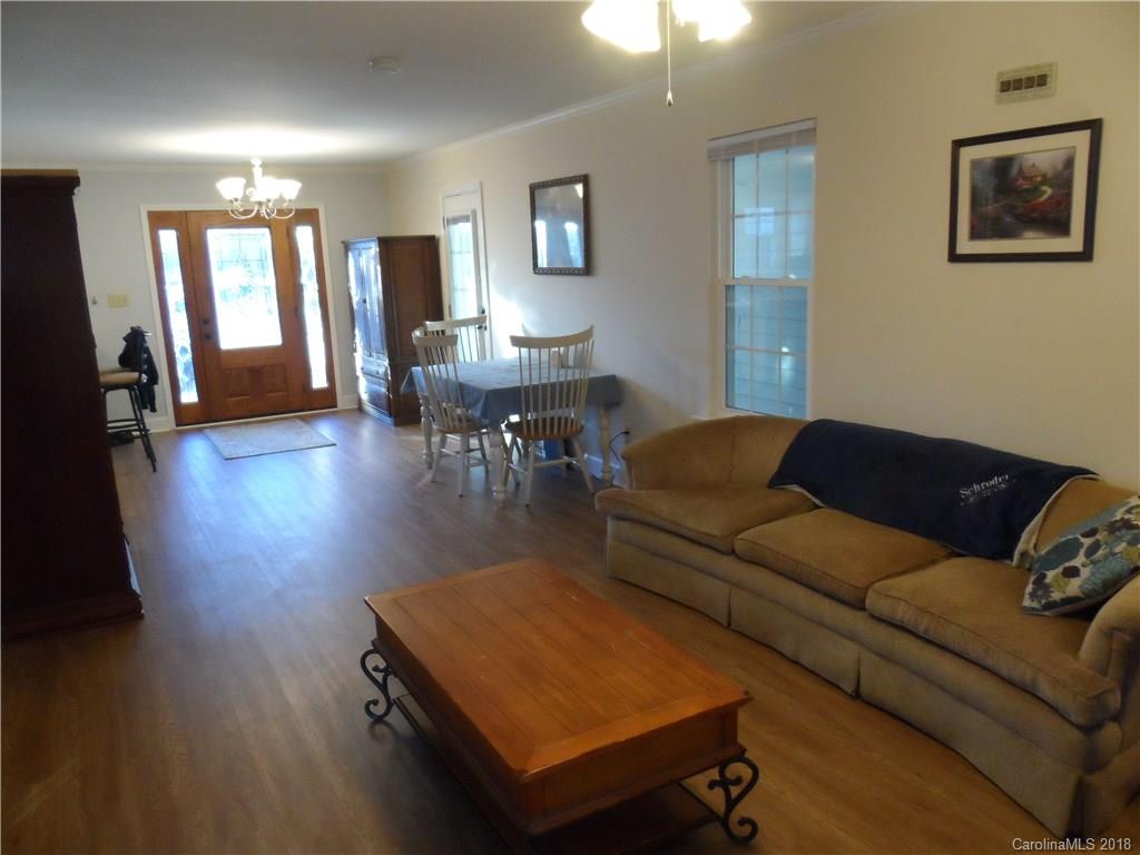 5029 Potter Road Matthews, NC 28104 - Photo 3 of 15 Gallery Image 3