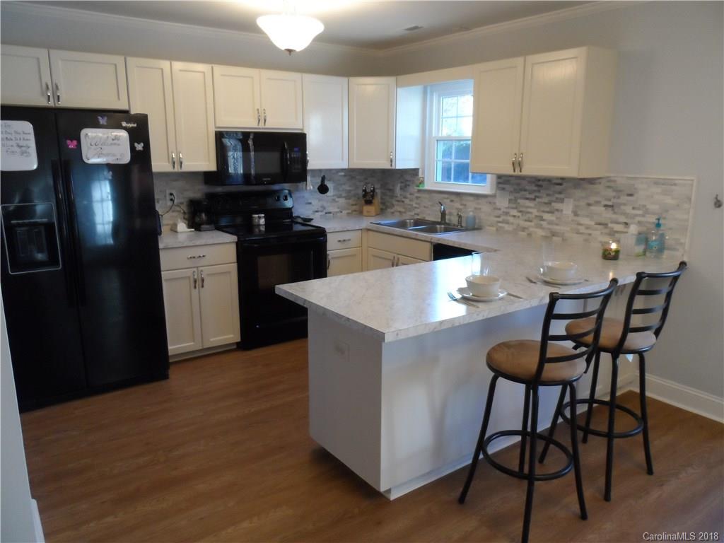 5029 Potter Road Matthews, NC 28104 - Photo 8 of 15 Gallery Image 8