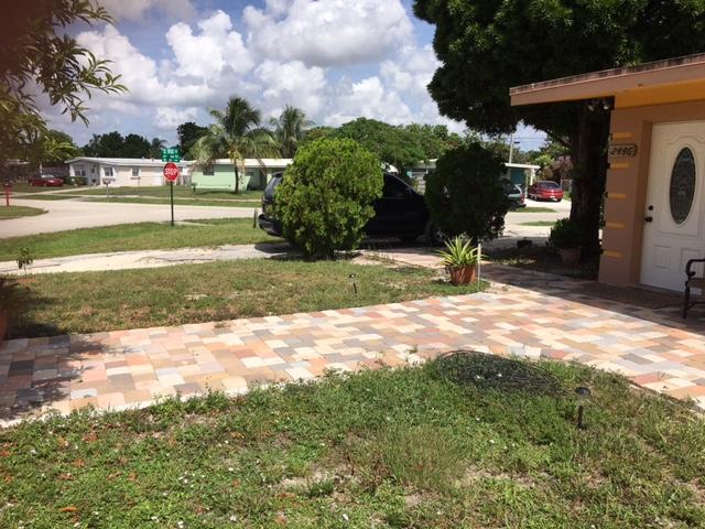 2446 Rue Road West Palm Beach, FL 33415 - Photo 5 of 12 IMG_0426