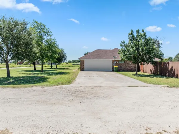 $345,000 | 6209 Highway 171, Hillsboro, TX 76645