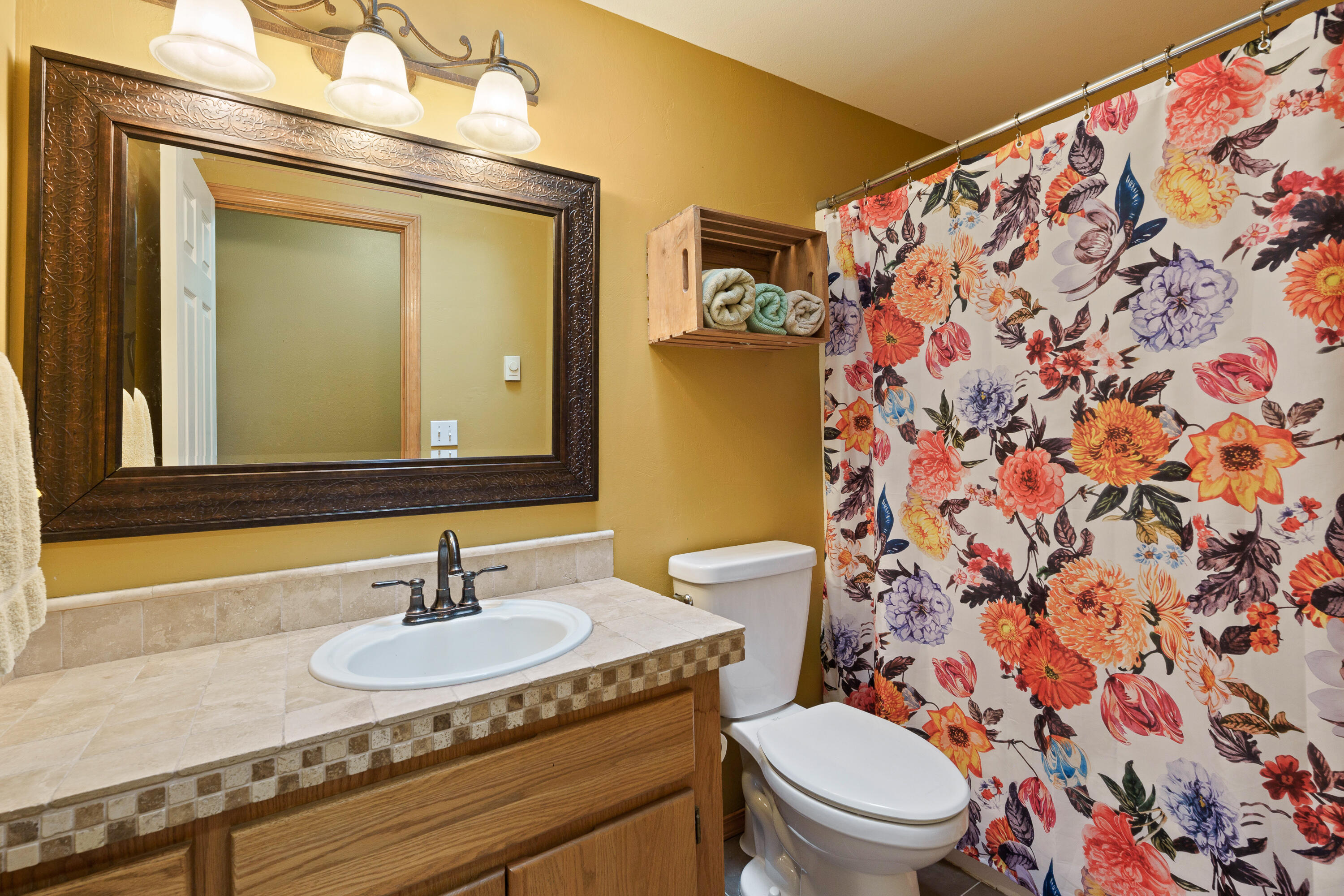 5871 Southwest Badger Road Terrebonne, OR 97760 - Photo 12 of 50 Main floor second full bath