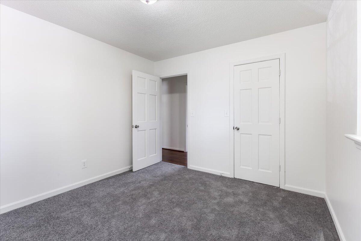 1226 King Arthur Road Chattanooga, TN 37421 - Photo 22 of 42 Bedroom