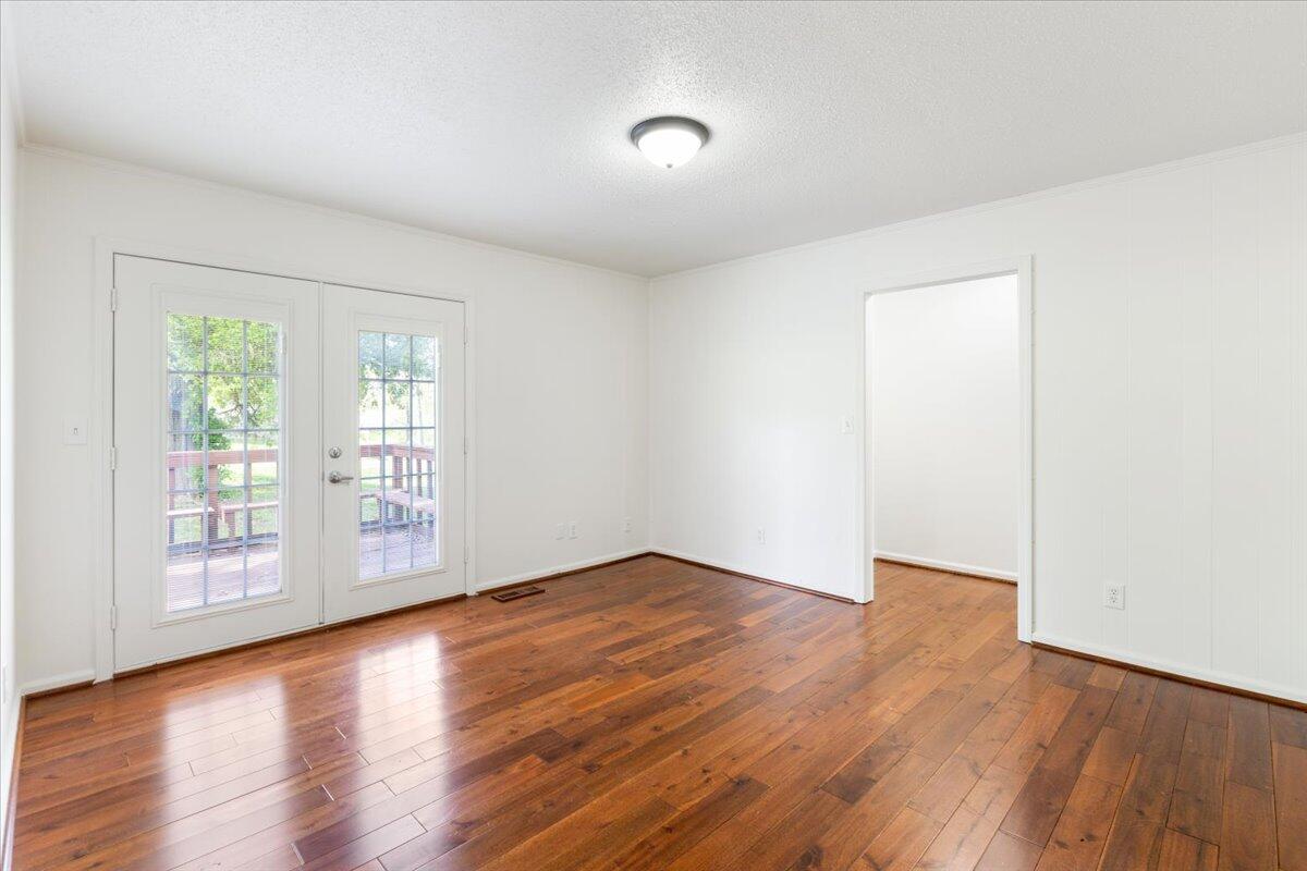 1226 King Arthur Road Chattanooga, TN 37421 - Photo 9 of 42 Den