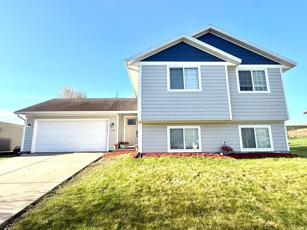 $329,900 | 1170 Coakley Street, Paynesville, MN 56362