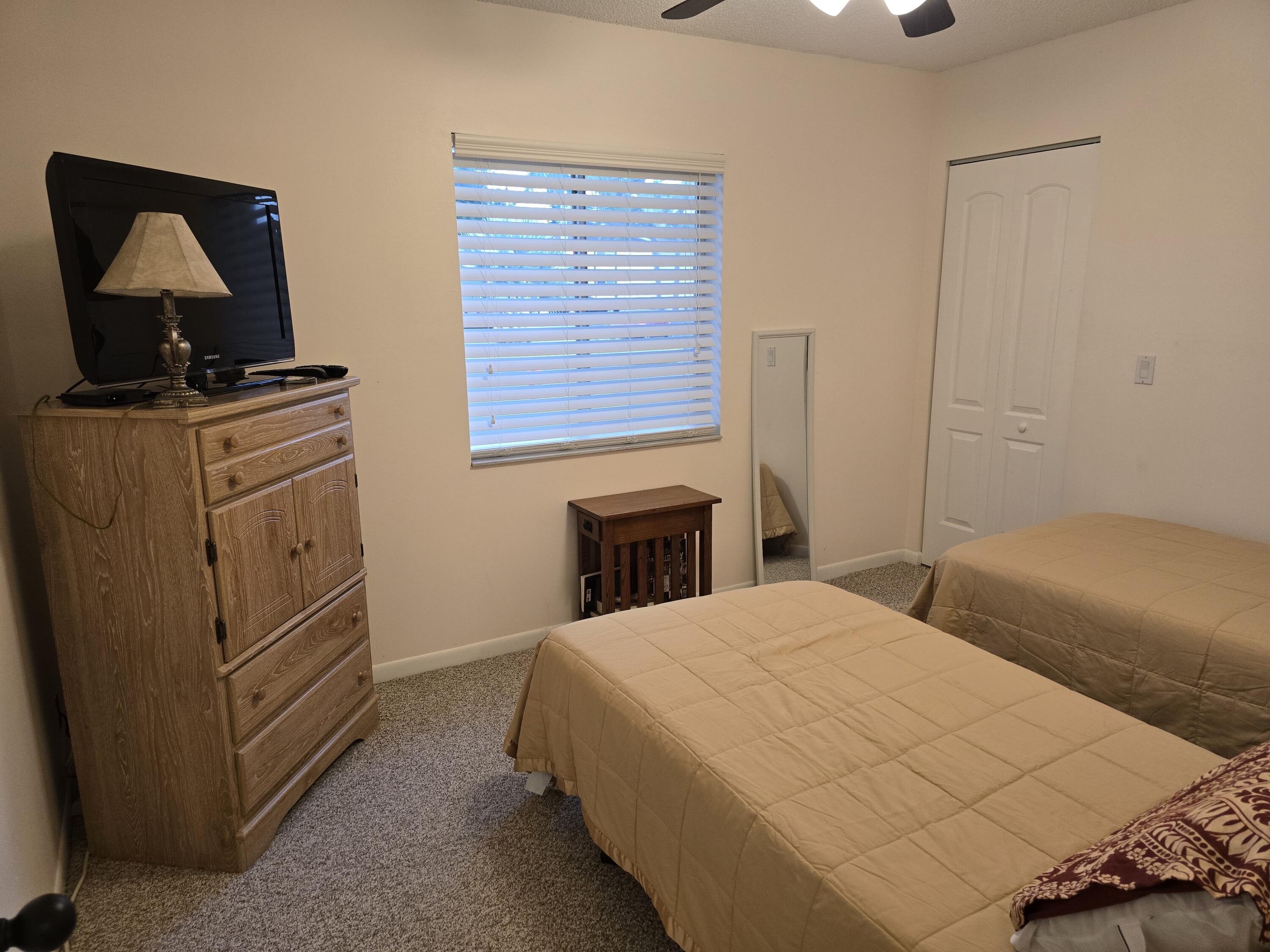 317 Pine Ridge Circle Greenacres, FL 33463 - Photo 37 of 51 20241108_164214