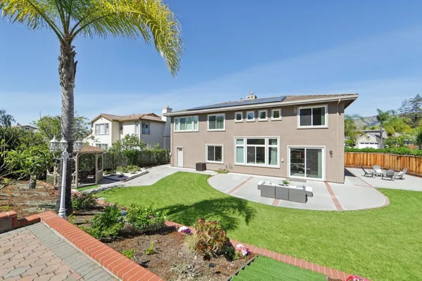 $2,950,000 | 2696 Sequoia Creek Drive, San Jose, CA 95121