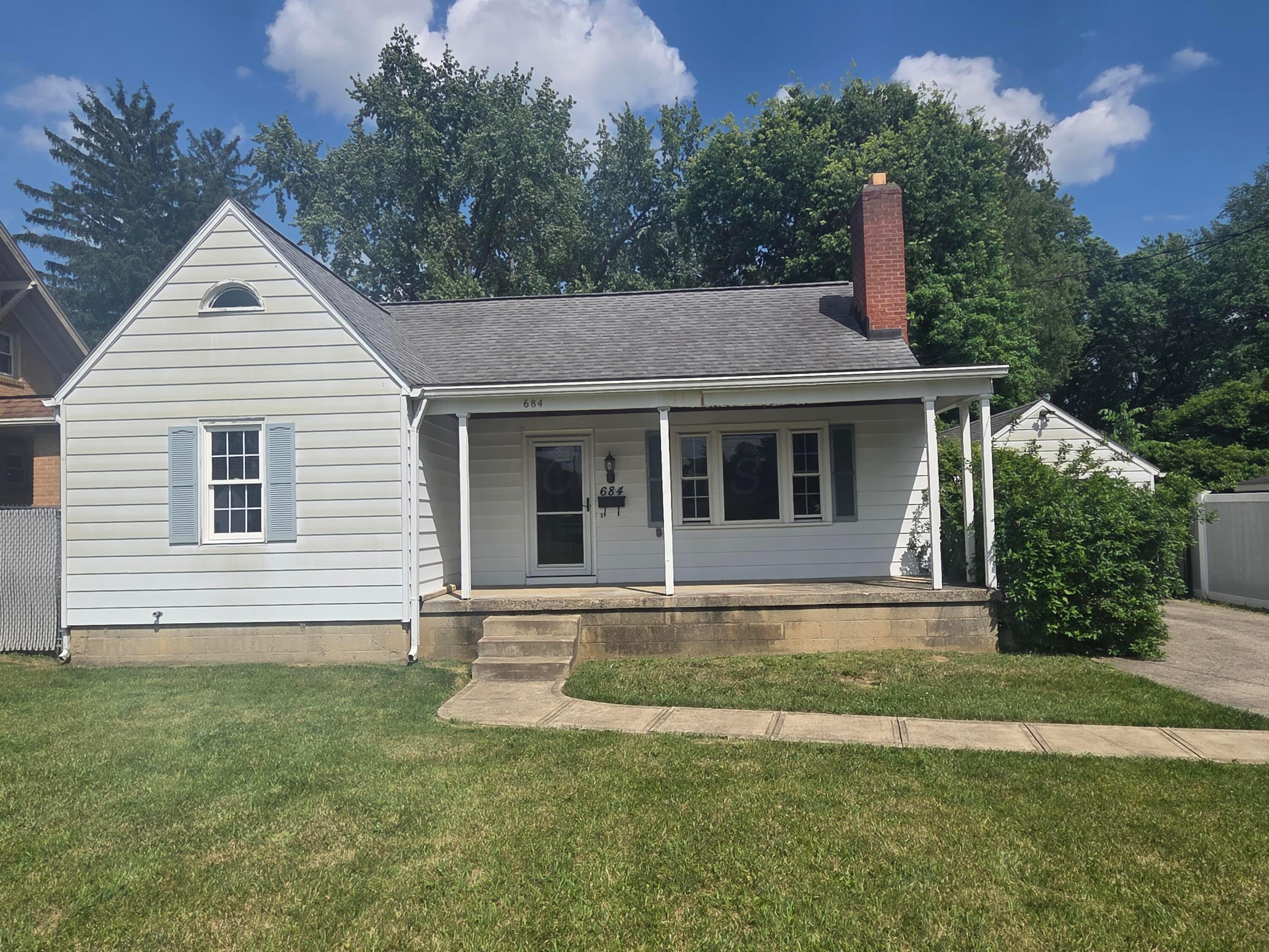 684 Sharon Valley Road Newark, OH 43055 - Photo 3 of 30 20260519_155200