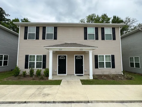 $1,525 | 2225 Cedarbrook Court, Tallahassee, FL 32303