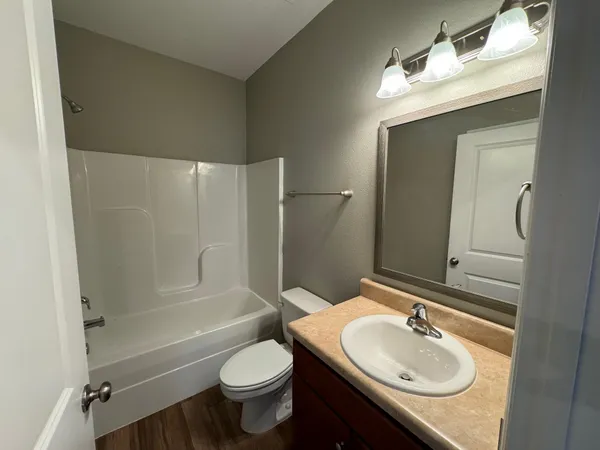 $1,525 | 2225 Cedarbrook Court, Tallahassee, FL 32303