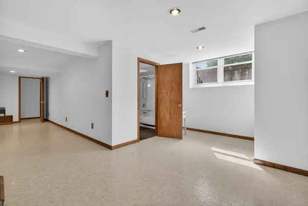 $599,900 | 1013 Iroquois Avenue, Naperville, IL 60563