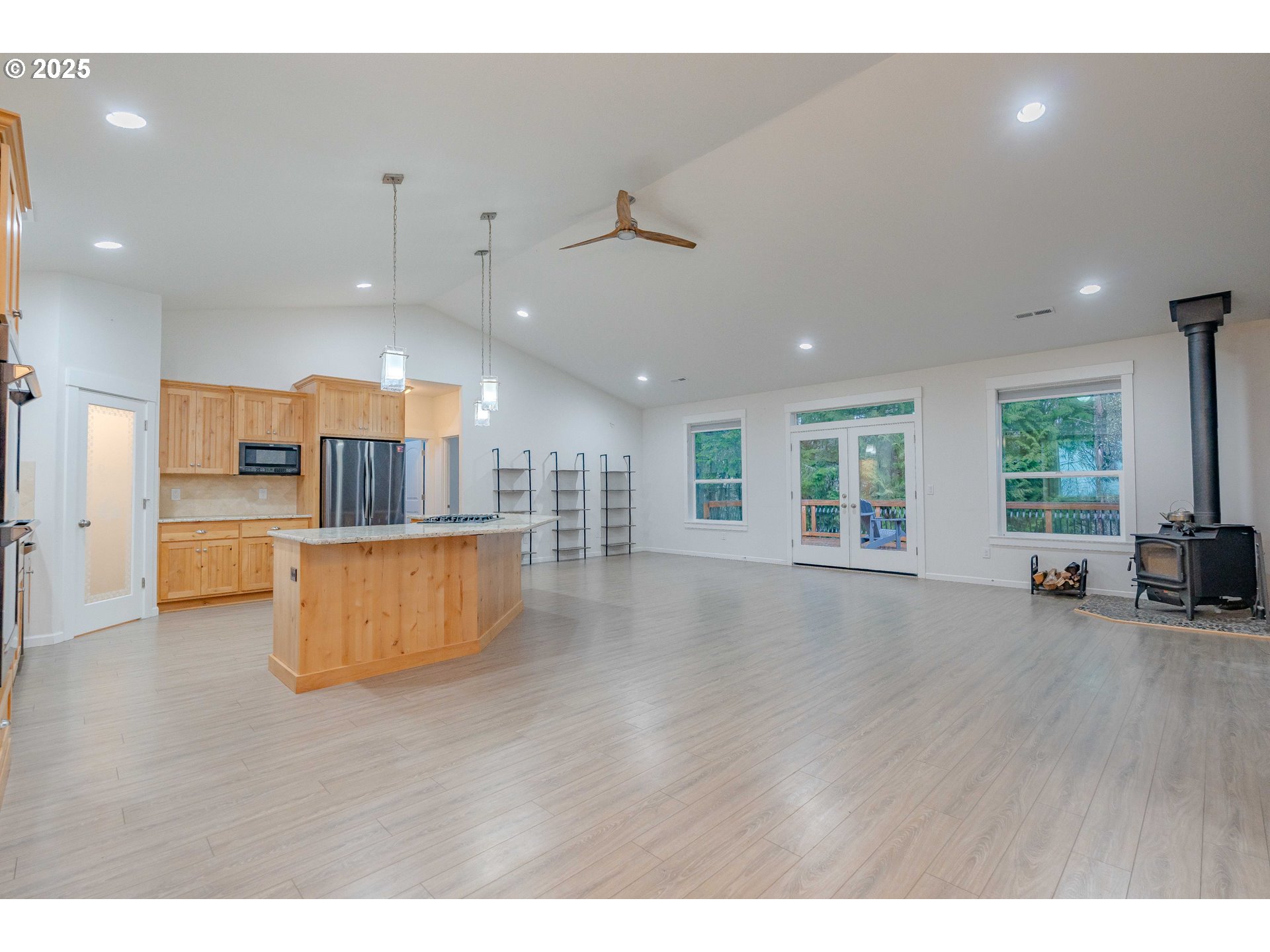 201 Noble Ridge Drive Kelso, WA 98626 - Photo 3 of 34 Gallery Image 3