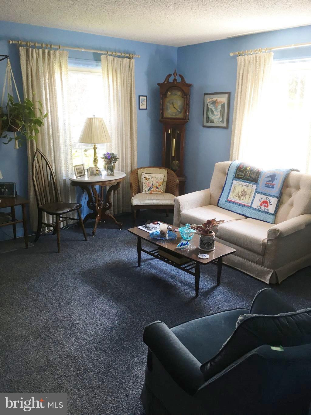 842 East Maple Street York, PA 17403 - Photo 6 of 16