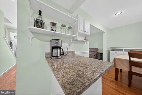 $569,000 | 941 Paulsboro Drive, Rockville, MD 20850