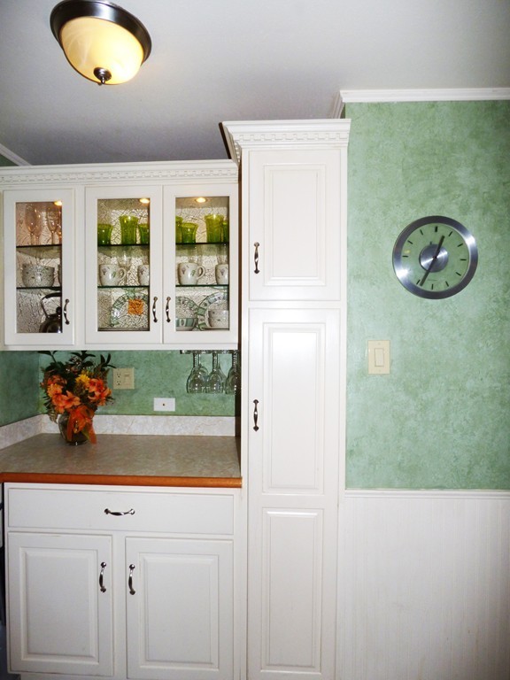 57 Lennox Road Nahant, MA 01908 - Photo 4 of 29 Gallery Image 4