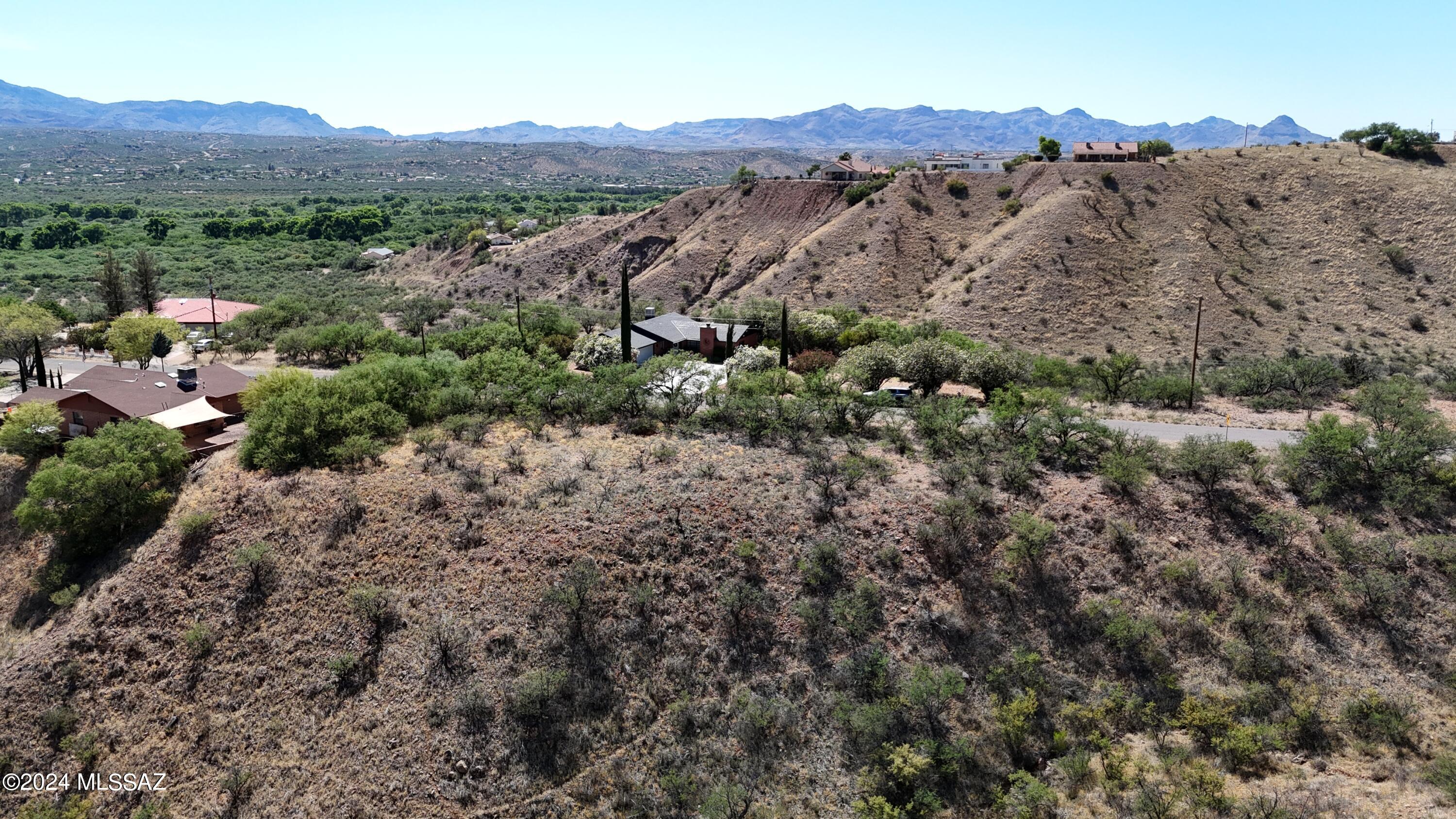 1243 Vista Court, Unit 102 Rio Rico, AZ 85648 - Photo 6 of 11 Gallery Image 6
